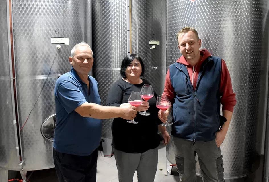 „Zlatna Dora“ Zlatka Ivanovića iz Mitrovca prepoznata na vinskom tržištu