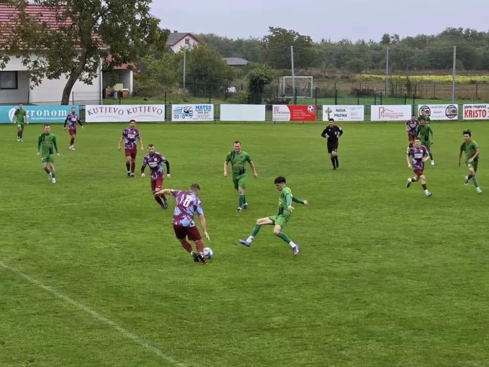 Dramatična završnica donijela pobjedu: NK Kutjevo - NK Vinogorac 3:2