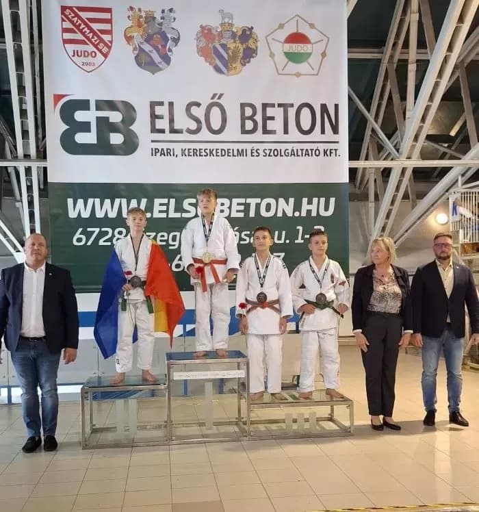 JUDO KLUB „SLAVONAC“  U jakoj konkurenciji u mađarskom Szegedu osvojili pet medalja