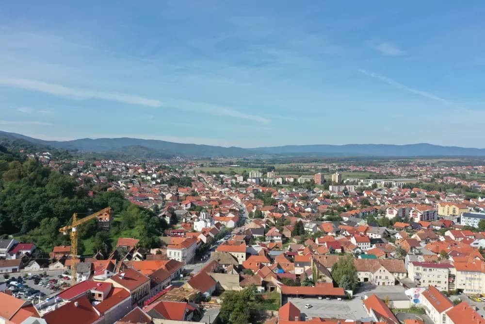 Požega je imala 21 tisuću stanovnika sa okolinom 28, pad je na manje od 17 odnosno s okolinom 22