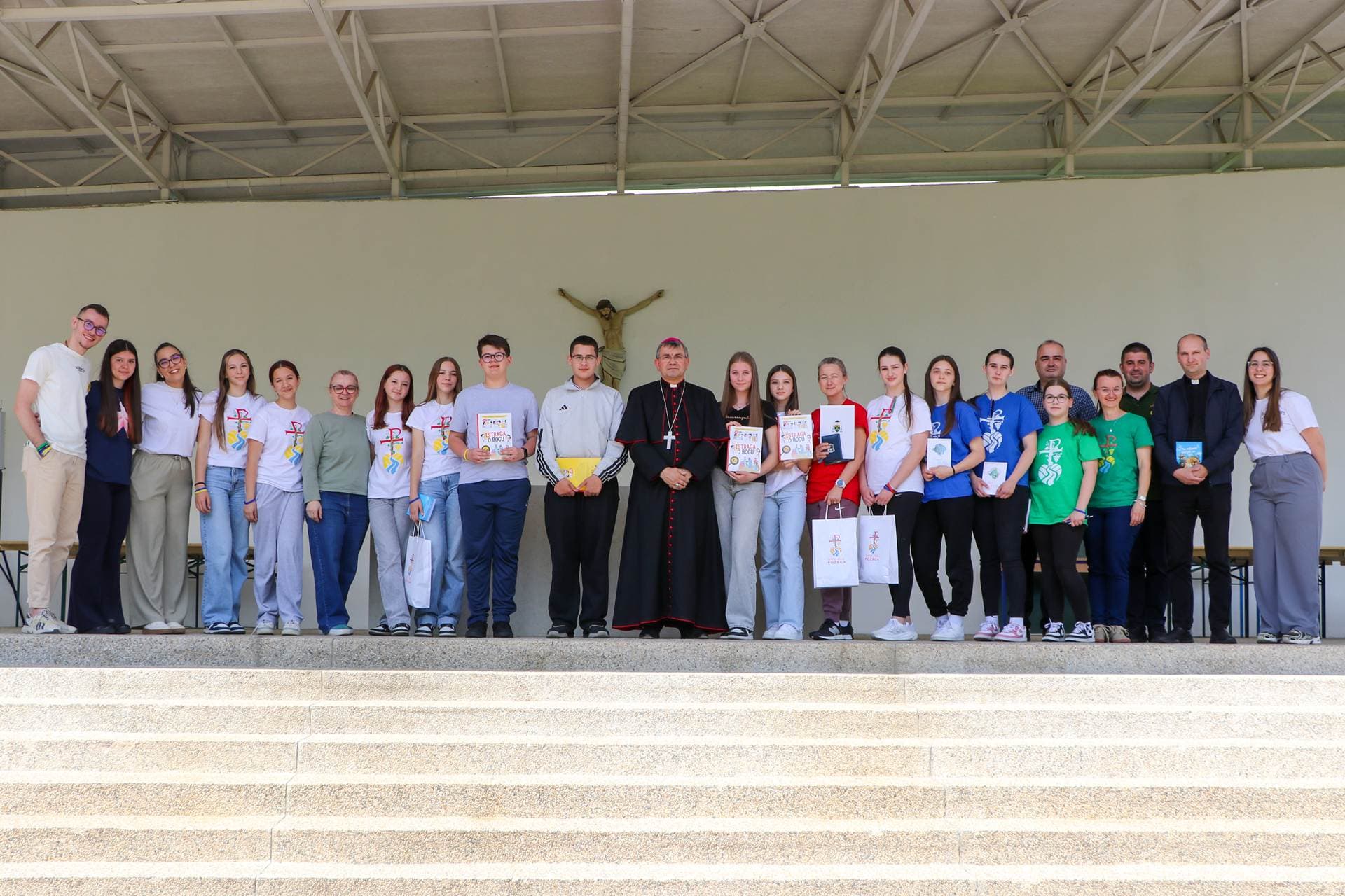 Hodočašće učenika osnovnih škola Gospi Voćinskoj