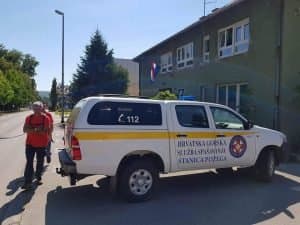 Policija i HGSS tragaju za nestalom starijom ženskom osobom iz Pleternice