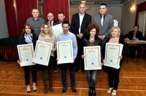 Bogatiji smo za 22 majstora u osam zanimanja /FOTO/