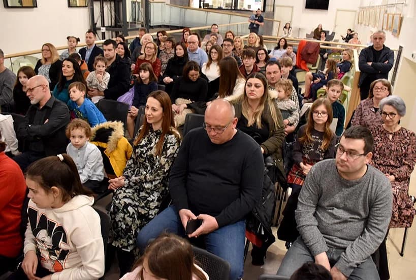 Nagrađeni najbolji likovni i literarni radovi /FOTOGALERIJA/
