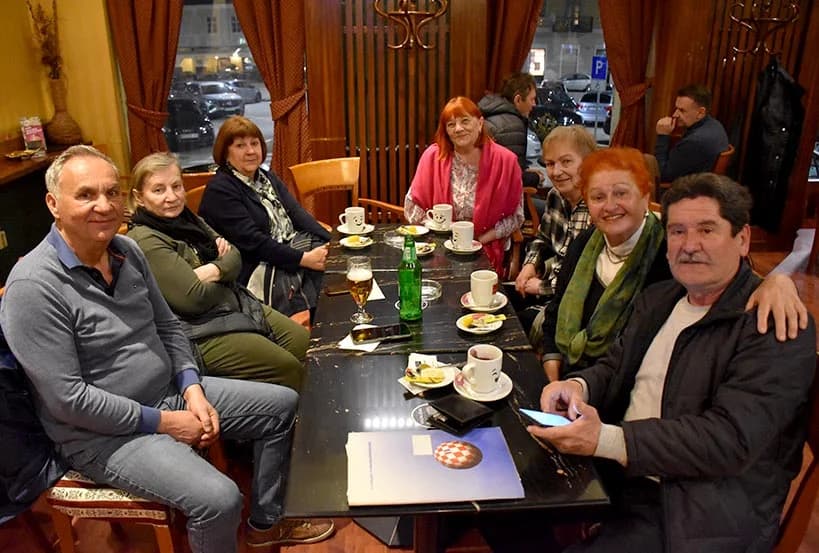MATURANTI POŽEŠKE GIMNAZIJE GENERACIJE 1973.: Dogovorili obilježavanje 50 godina završetka školovanja