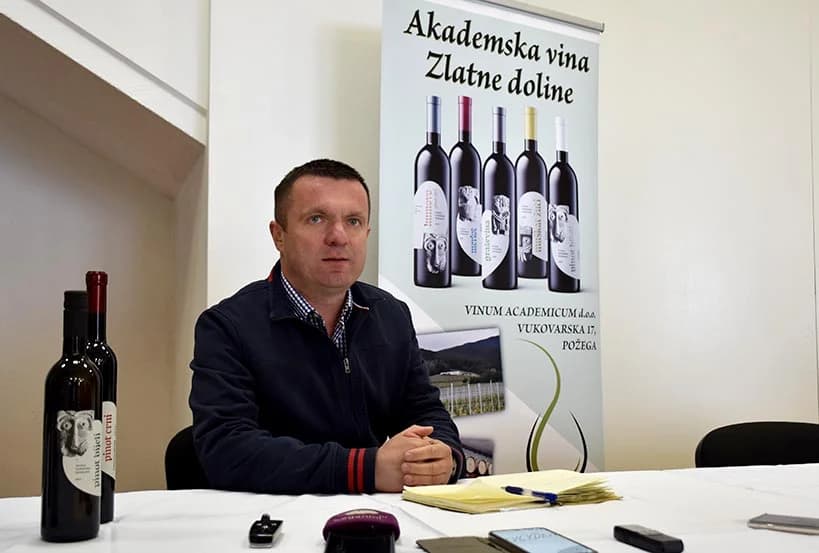 Vinum Academicum poznata je po sloganu Akademska vina Zlatne doline