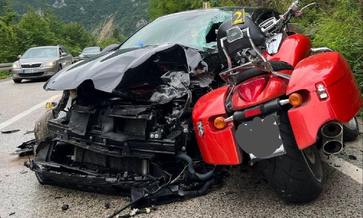Teško nastradao požeški motociklist između Jajca i Mrkonjić Grada