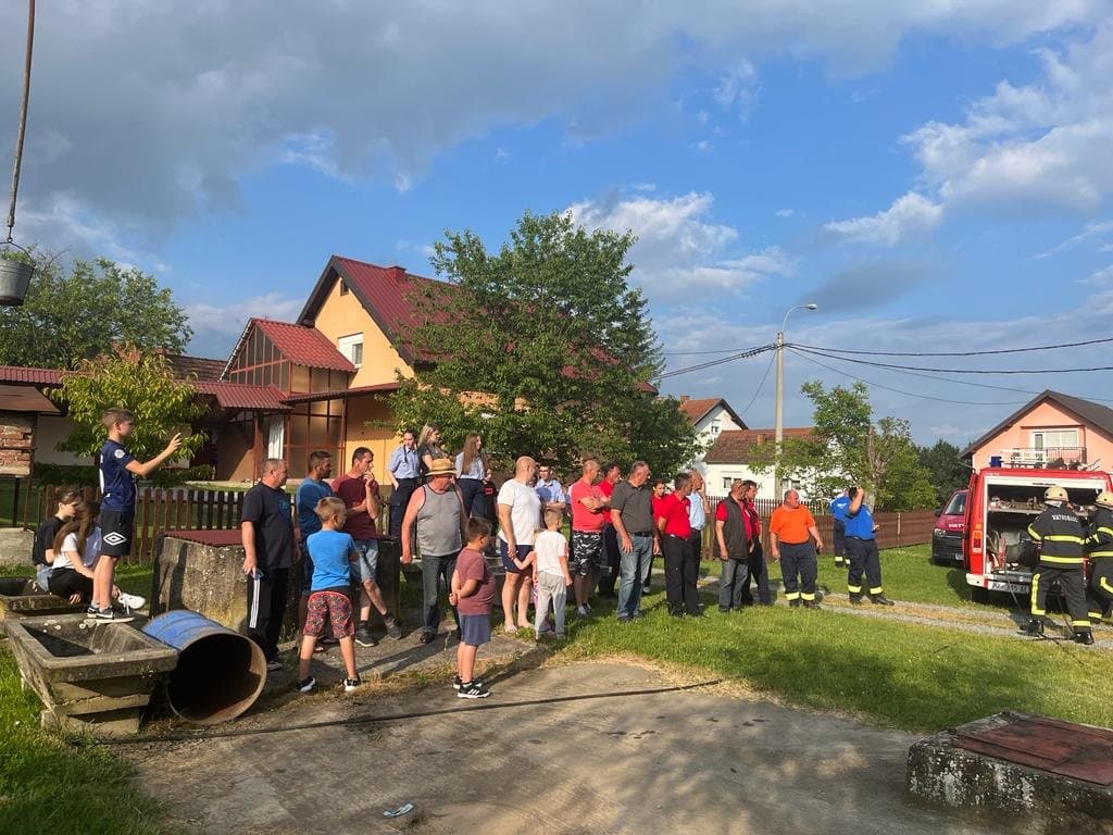 Sulkovački vatrogasci vježbom dokazali visoku spremnost u požarnim ugrozama [FOTO]