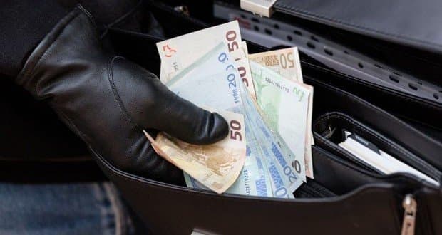 Uhvaćen 47-godišnji kradljivac novca