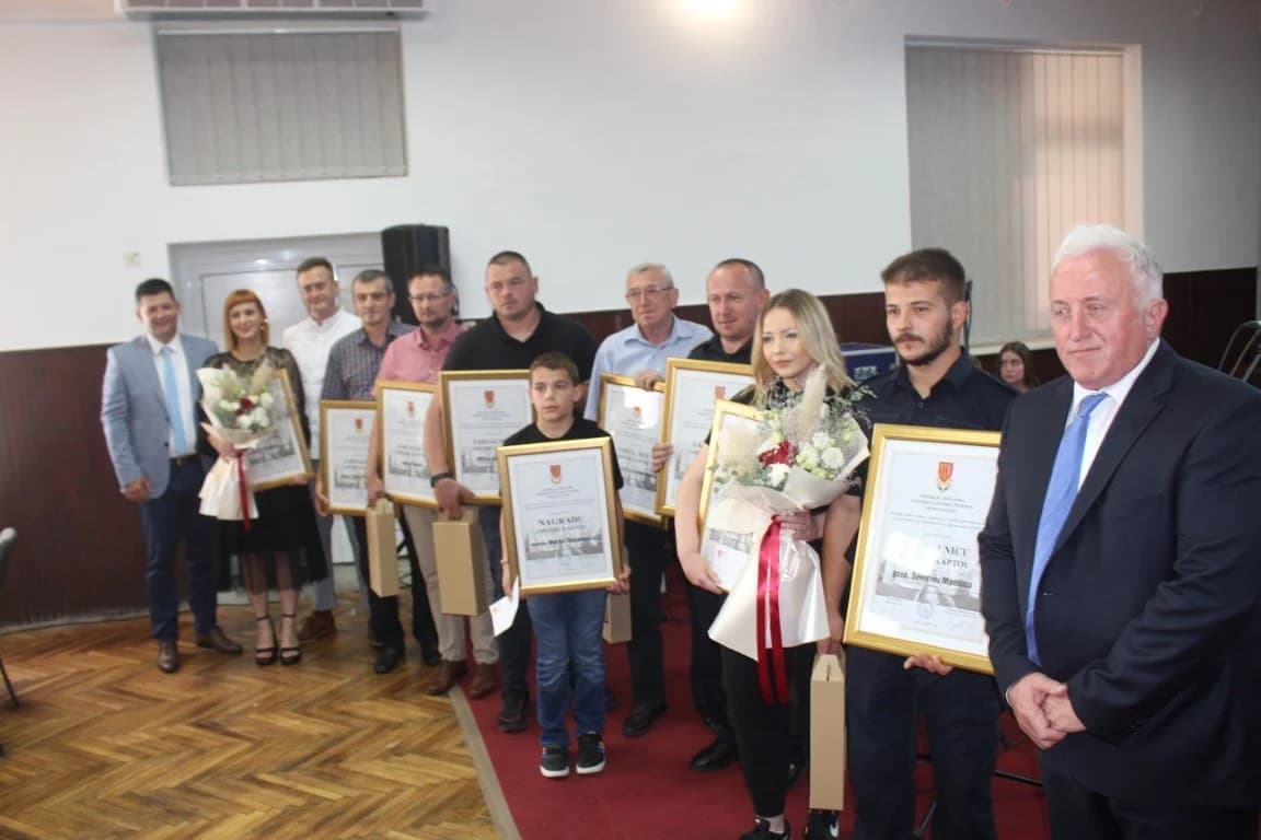 Kroz 30 godina kaptolački kraj promijenio vizure, a priznanja dobili zaslužni pojedinci i organizacije