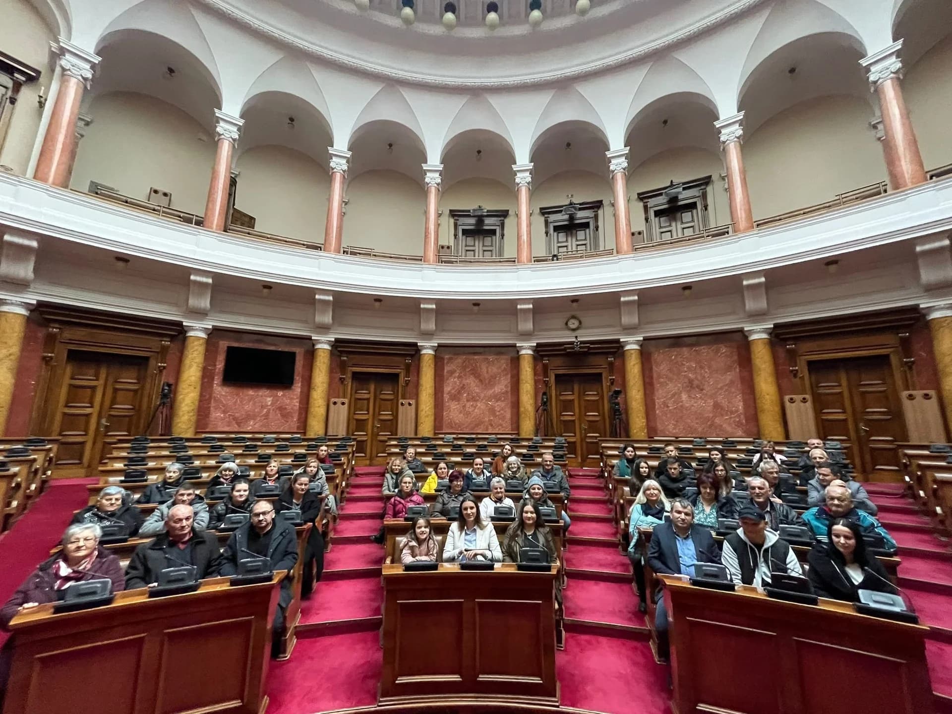 Pripadnici srpske manjine pohodili Beograd upoznavši se sa znamentostima grada