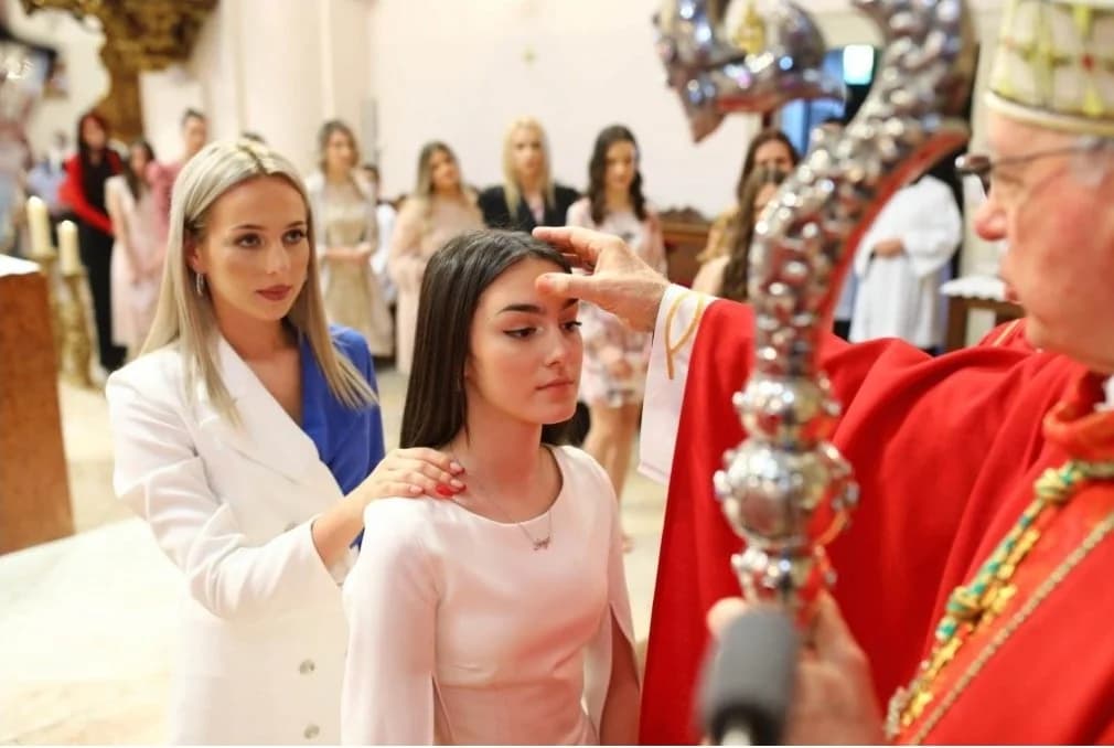 Raspored slavlja sakramenta svete potvrde - krizme 2023. godine