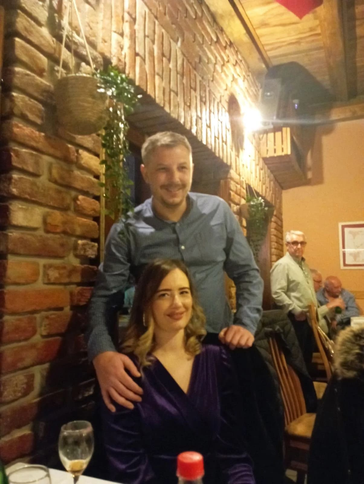 Lovci Sokolovca veselili se sa suprugama i prijateljima /FOTO/