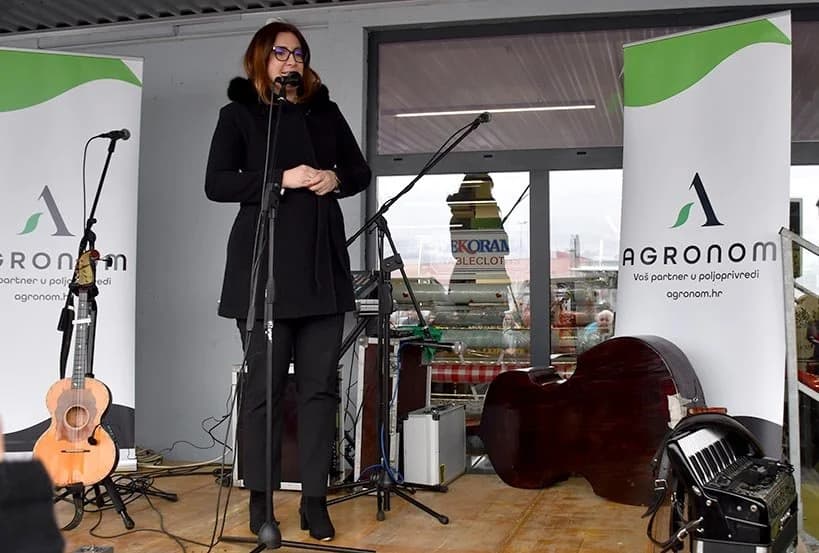 [FOTOGALERIJA] Otvoren Agro centar u Požegi