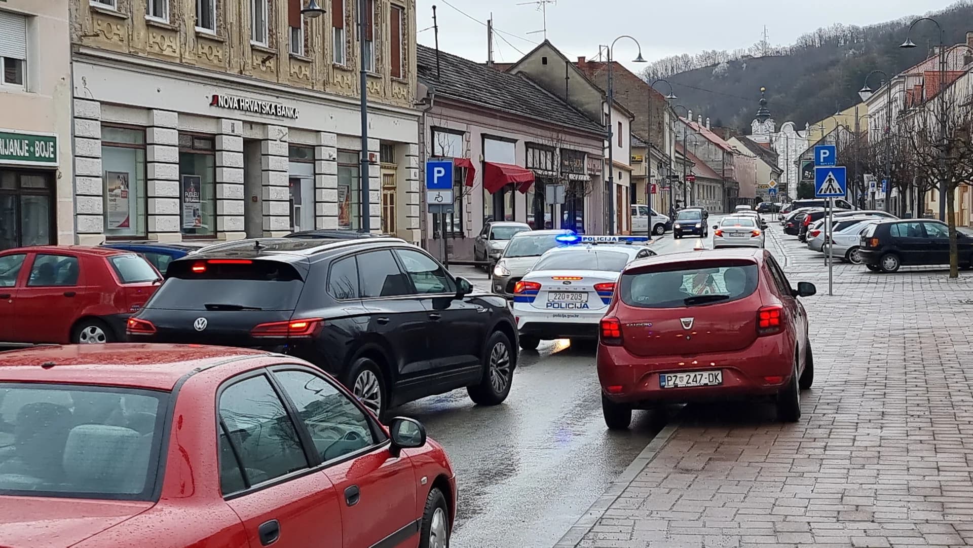 Infrastrukturna sramota uz Dan grada Požege: Gradonačelniče što Vam rade nadležne službe? [FOTO]