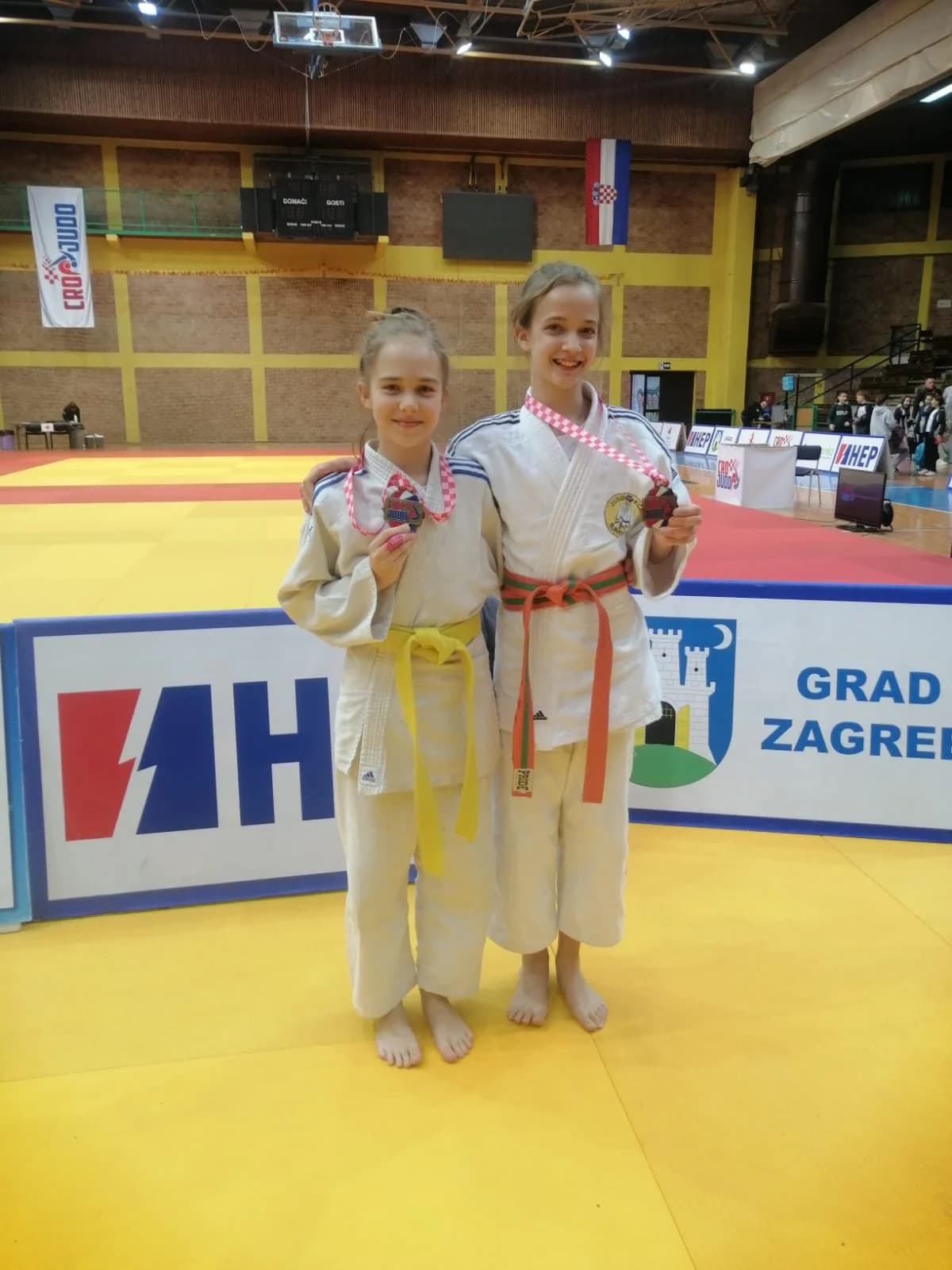 Ivona Švajda i Ella Lukas iz Čaglina brončane na Prvenstvu Hrvatske za judaše do 14 godina