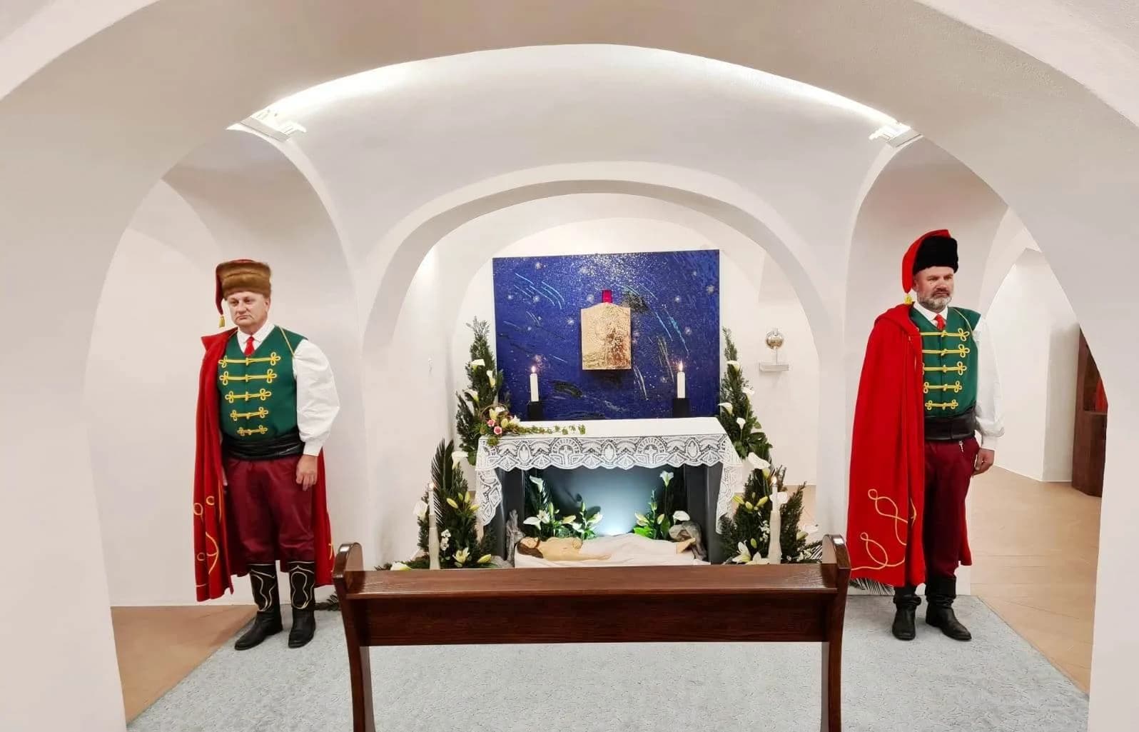 Trenkovi panduri proveli Veliku subotu na bdijenju u Katedrali svete Terezije