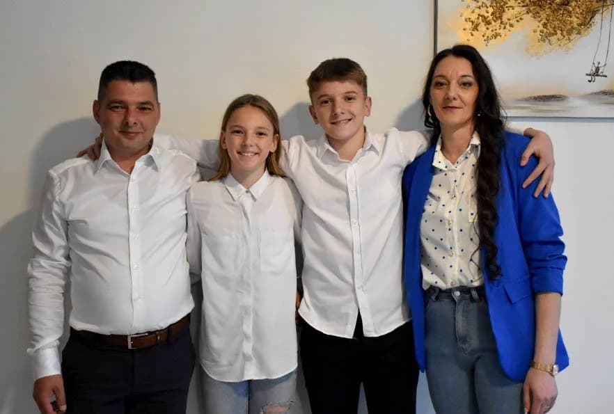 Tvrtka To-Ma proslavila dva desetljeća rada, a njen vlasnik Tomislav Đukić 40. rođendan – zapjevao im je i Mate Bulić! /FOTOGALERIJA/