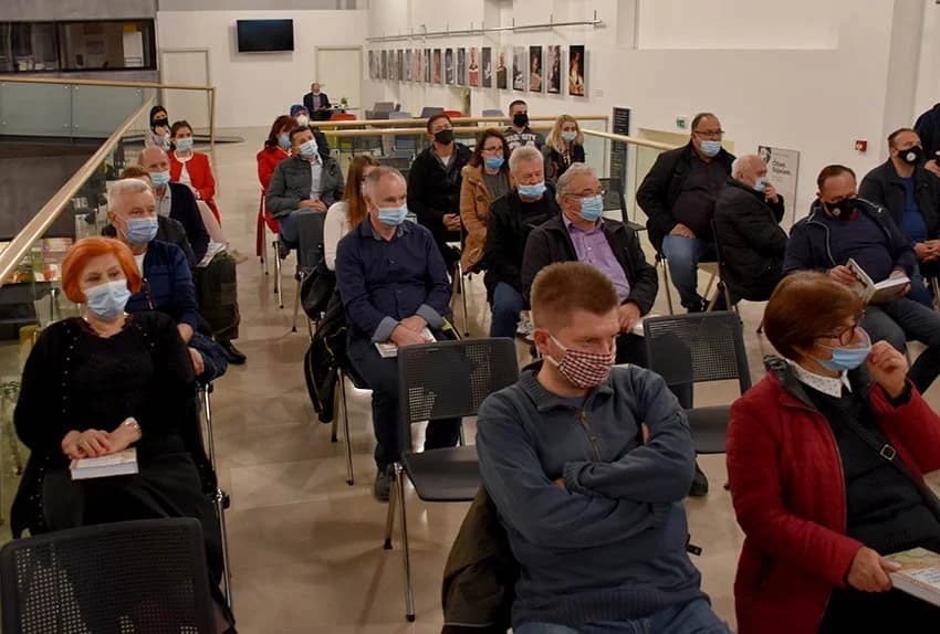 Promocija hvalevrijednog uratka: "Pišući knjigu sve smo ponovno proživjeli" /FOTO/