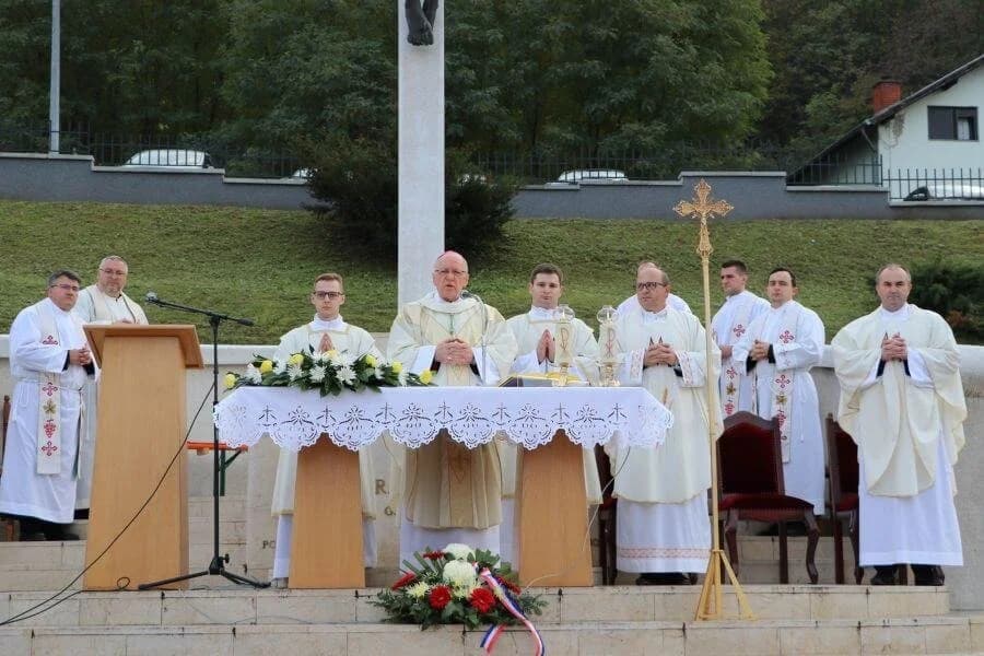 Svetkovina Svih svetih u Požegi