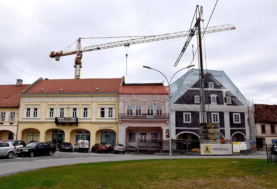 Zavirili smo kroz skele Gradskog muzeja: Radovi na projektu “Požeške bolte” u punom su jeku (FOTO)