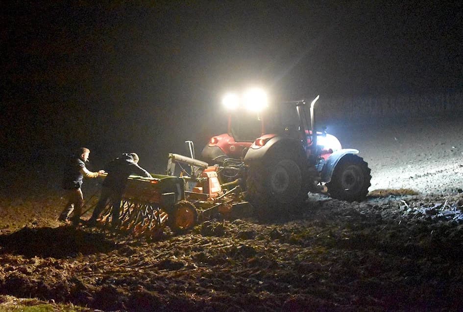 Noćna sjetva prije najavljene kiše