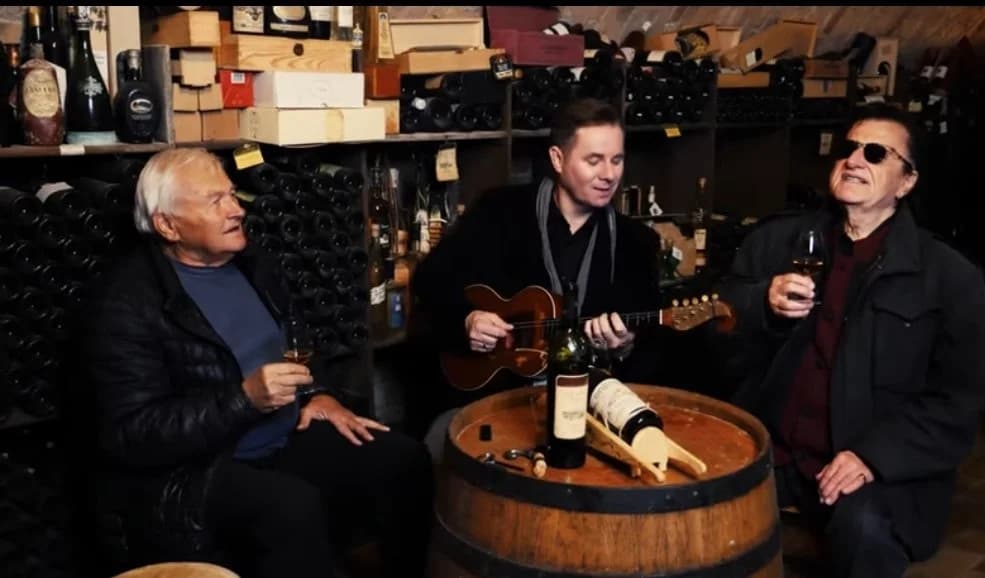 Ćiro Gašparac video spot za pjesmu Pleterničanke Jasminke Blašković snimio u hrnjevačkoj Vinariji Enjingi