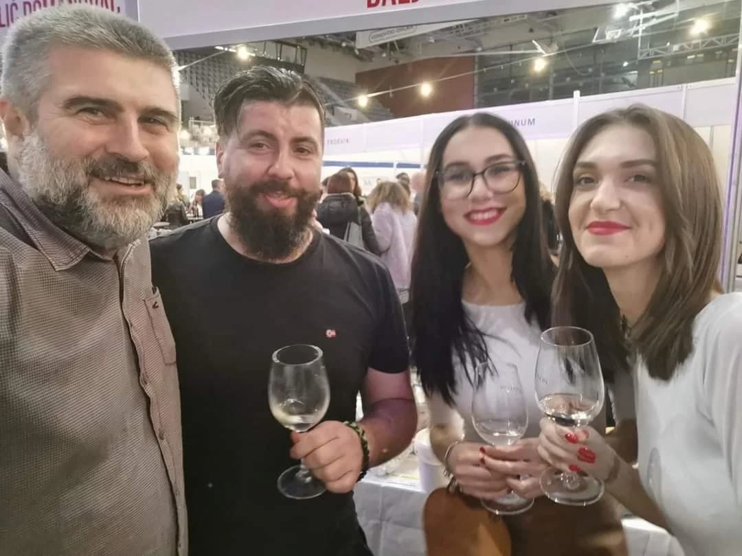 Studenti s požeškog Veleučilišta kao izlagači sudjeluju na osječkom sajmu vina WineOs 2022.