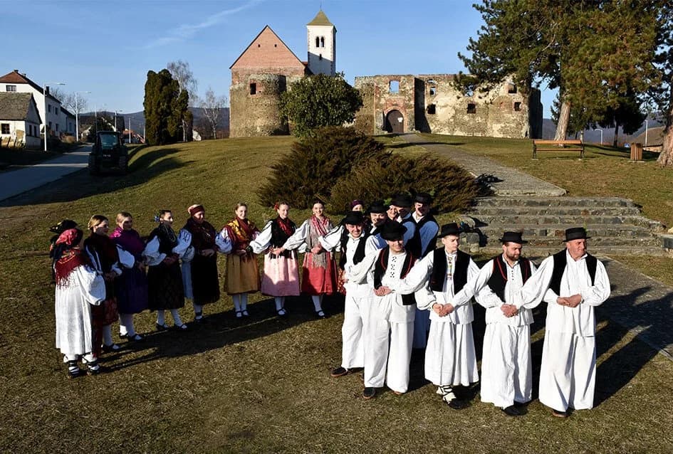 Kaptolčani počeli s  pripremama za nastupe /FOTO/