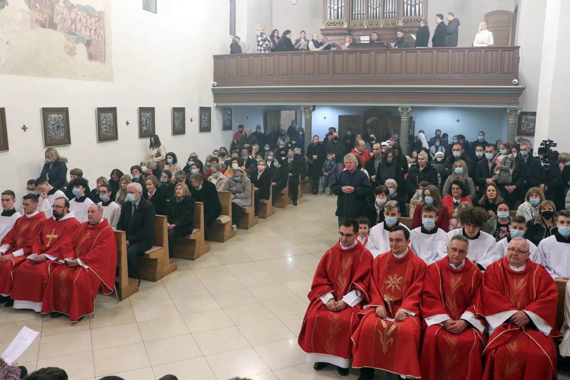 Proslavljen blagdan bl. Alojzija Stepinca, biskupa i mučenika, drugog zaštitnika Požeške biskupije /FOTO/
