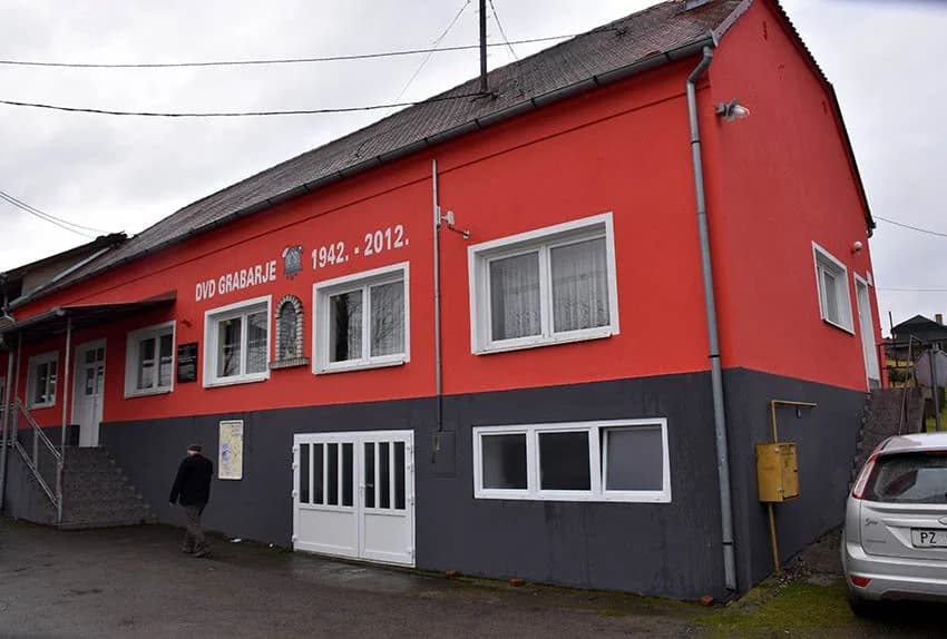 Pet grabaračkih vatrogasaca stekli viša zvanja u vatrogastvu