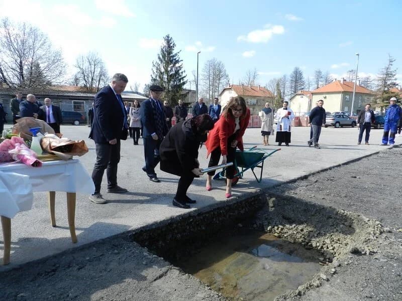 Položen kamen temeljac za novu zgradu hitne medicine