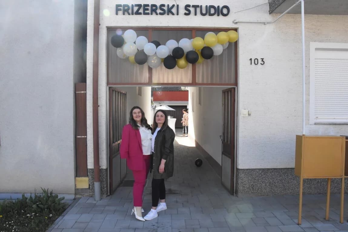 Otvoren Frizerski studio M u Jelačićevoj ulici /FOTO/
