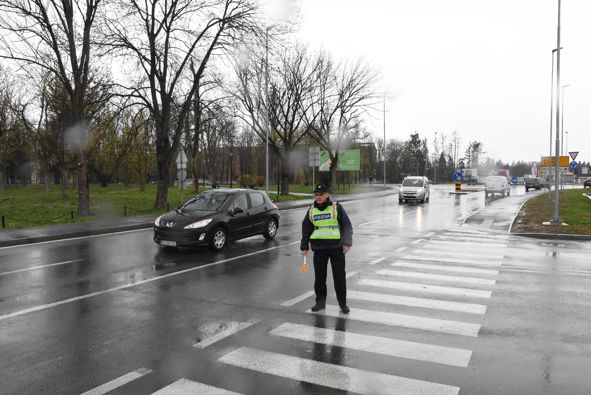 Pametni znaju čemu služi pojas: Čuva život i tisuću kuna!
