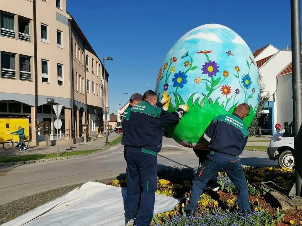 Uskrsno ukrašavanje grada