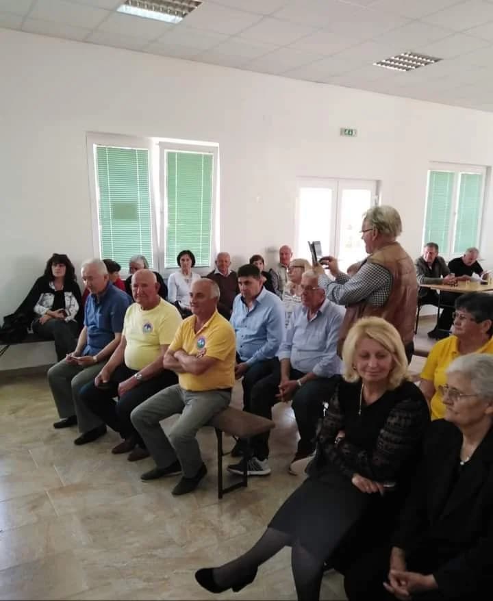 Požeška pjesnikinja predstavila svoje stihove u rodnom Žeravca pokraj Dervente