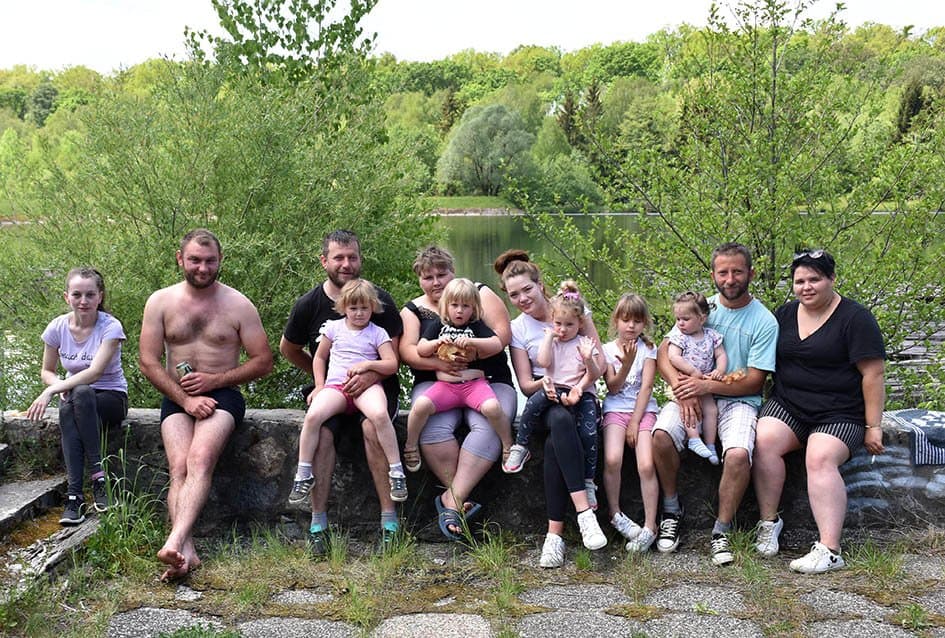 Miletići i Jurišići otvorili sezonu kupanja na Zvečevu / FOTO /