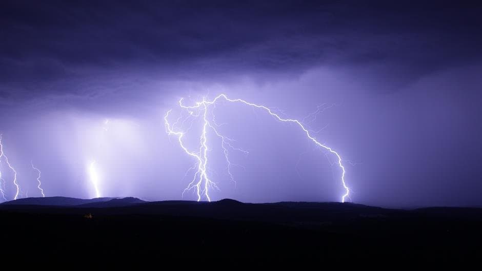Vruće i sparno, prema kraju dana destabilizacija atmosfere uz lokalno jače nepogode