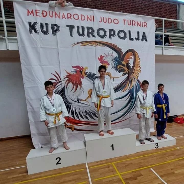 Ponovno se kući vratili s medaljama: Osvojene četiri medalje u jakoj konkurenciji