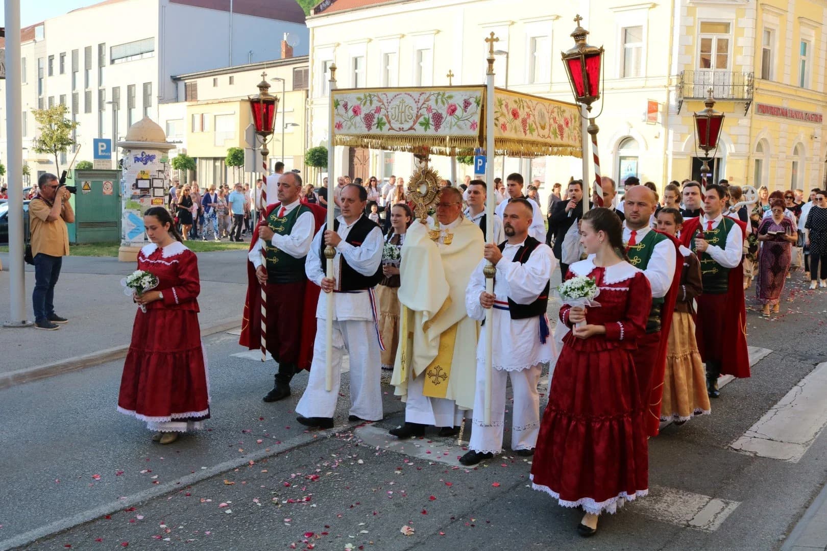 Znate li zašto slavimo Tijelovo?