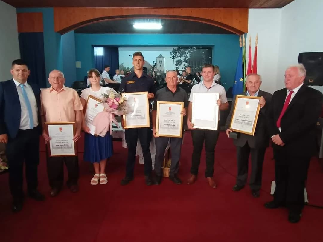 DVD Podgorje, Krunoslav Matešić, Marija Novak, Ivica Mršić, Zdenko Kanižaj i Branko Sadilek dobili godišnje nagrade /FOTO/