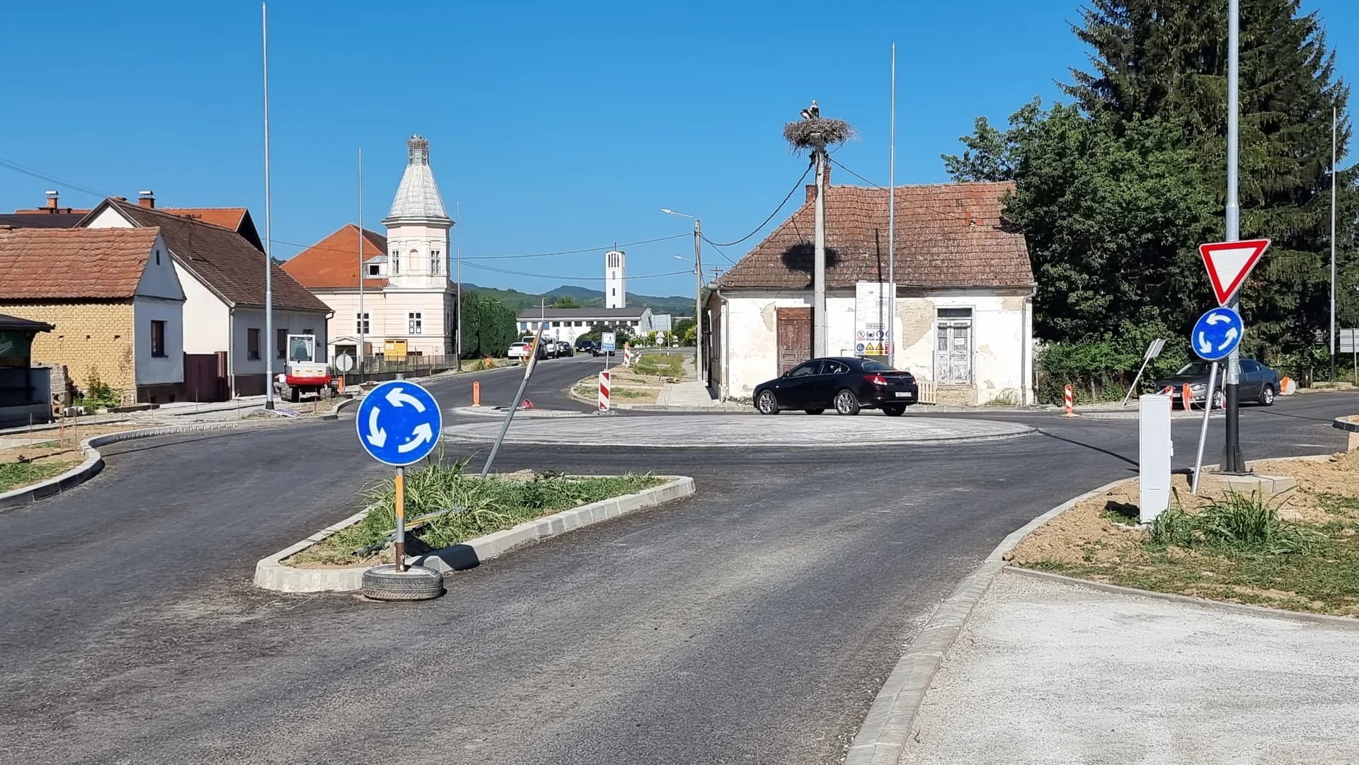 Tko je ovdje lud? Brestovački kružni tok za vozače šlepera prava je noćna mora