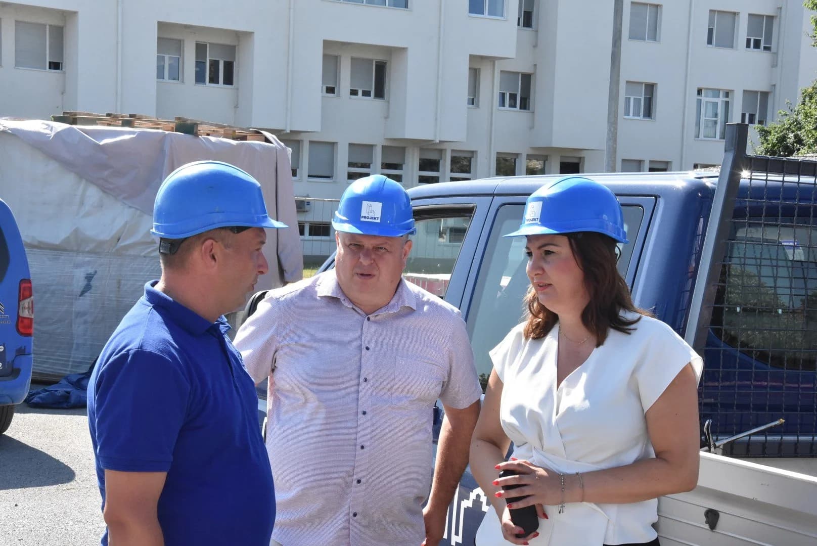 Napreduju radovi na izgradnji nove zgrade Zavoda za hitnu medicinu Požeško-slavonske županije: "Vjerujem da ćemo u budućnosti potrebita sredstva osigurati kako bi se završio planirani projekt" /FOTO-V