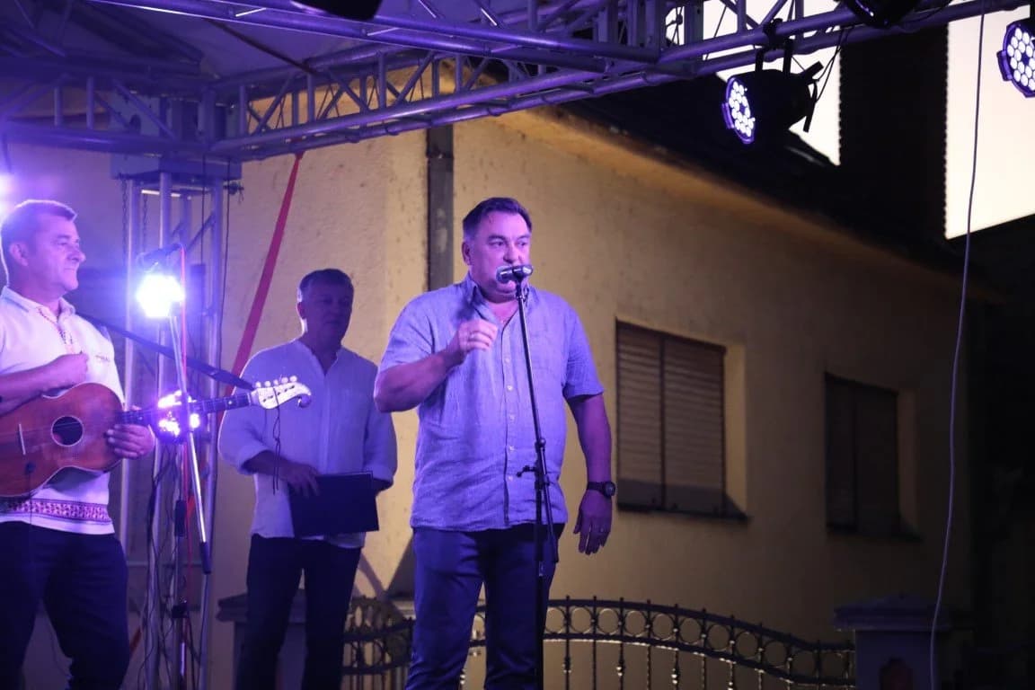 SLAVLJE DAVORSKIH TAMBURAŠA: Satir proslavio tri desetljeća rada promocijom novog albuma