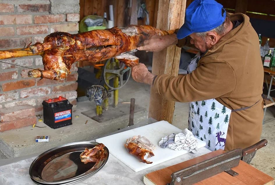 Skupina lovaca se ponovo okupila na Požeškoj gori gdje su imali niz radnih akcija