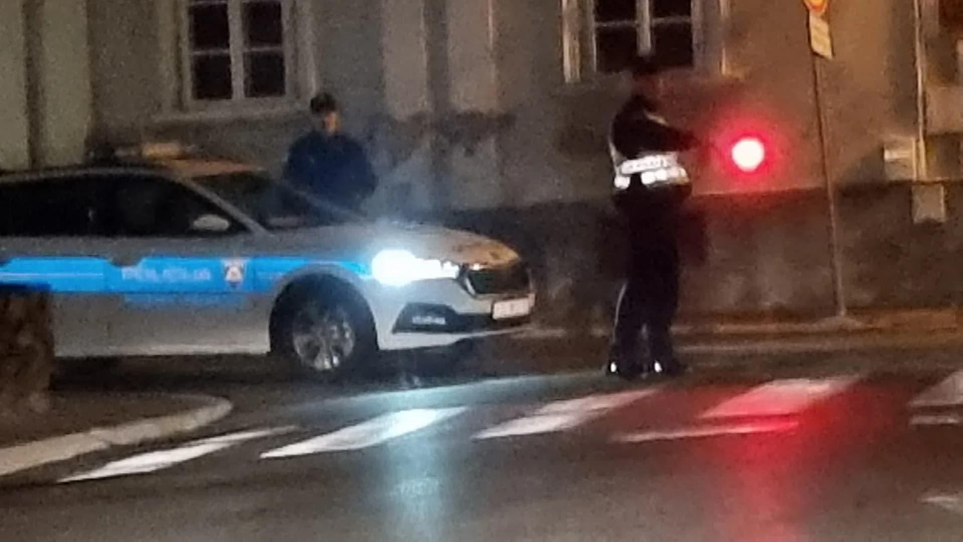 Noćas iza dva sata policijski službenici  "okupirali" uže središte grada /FOTO/