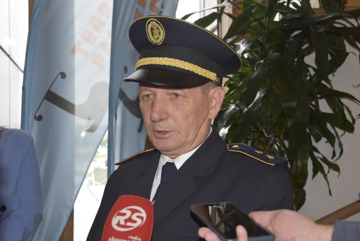 Uz pokaznu vatrogasnu vježbu, svečanu sjednicu te dodjelu priznanja i odličja proslavljena 130. obljetnica DVD-a Pleternica /FOTOGALERIJA/