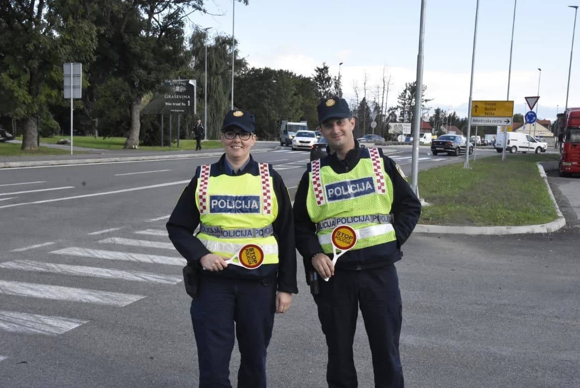 Dan bez poginulih u prometu: 24-satna preventivno-represivna akcija policijskih službenika /FOTO-VIDEO/