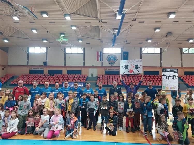 Održane preventivne aktivnosti i Dan otvorenih vrata požeško-slavonske policije