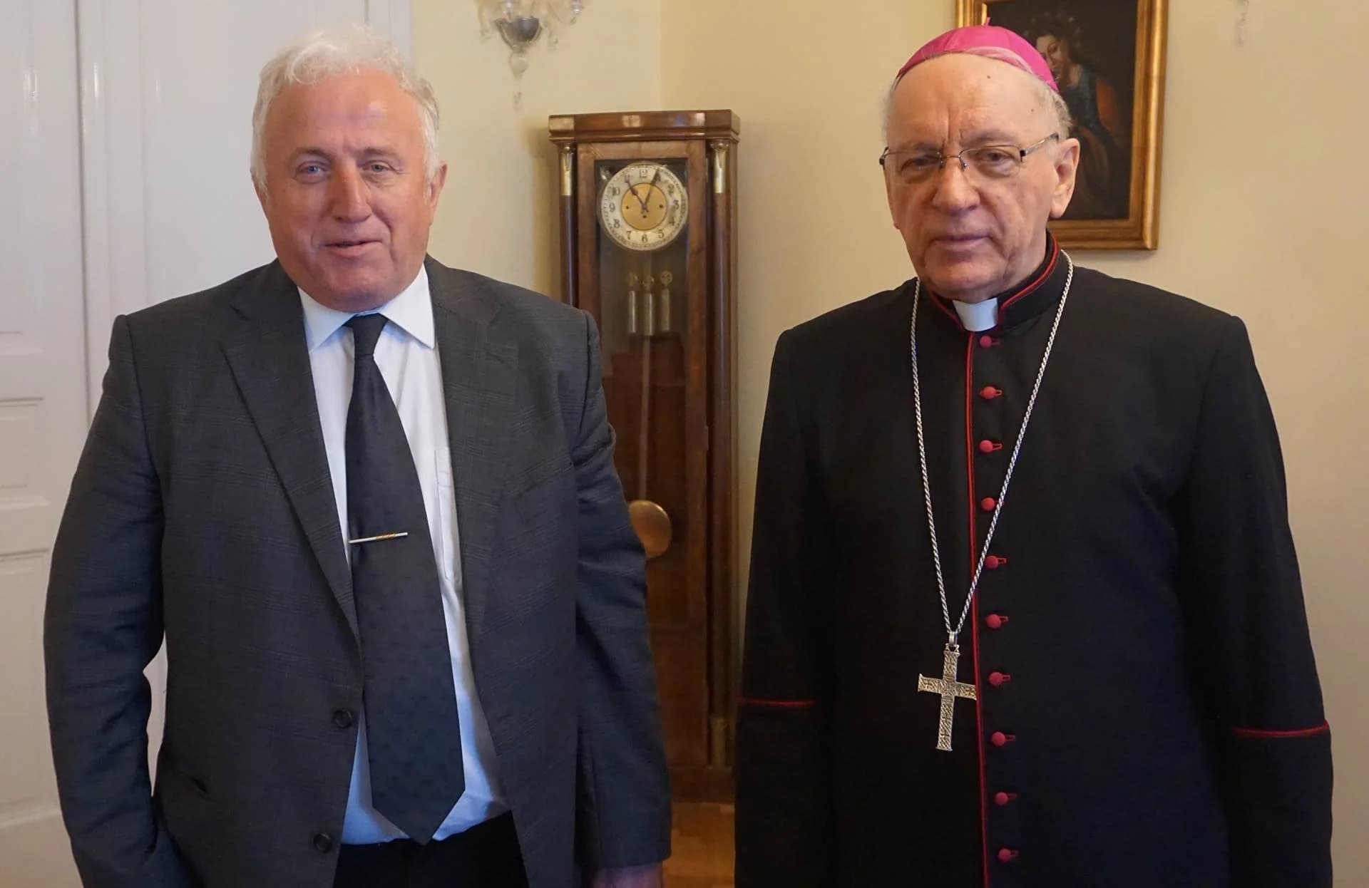 Načelnik općine Kaptol Mile Pavičić na prijemu kod požeškog biskupa msgr.dr. Antuna Škvorčevića
